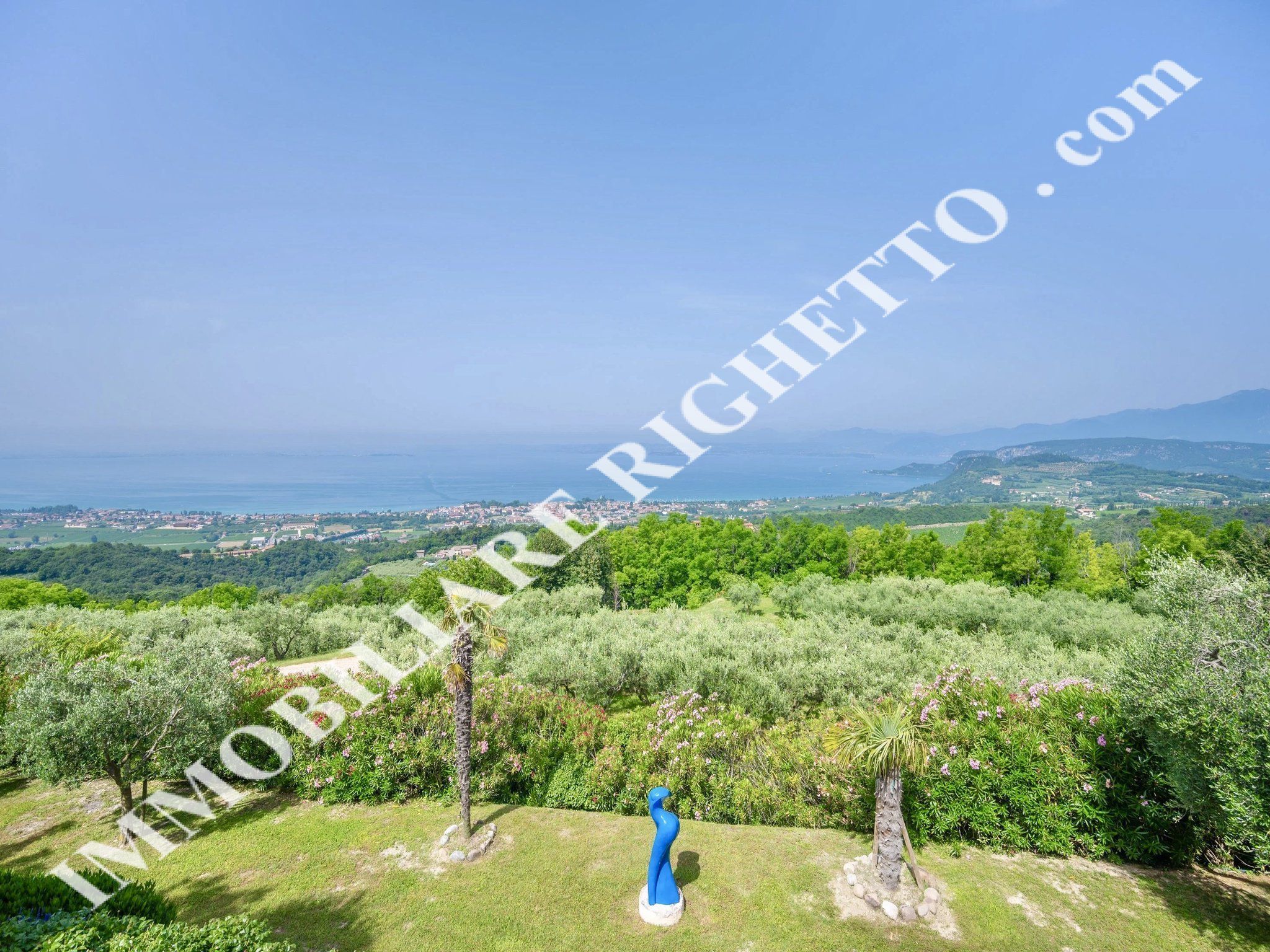 offer property for sale Magnificent detached villa with splendid 180° PANORAMIC VIEWS OF THE LAKE