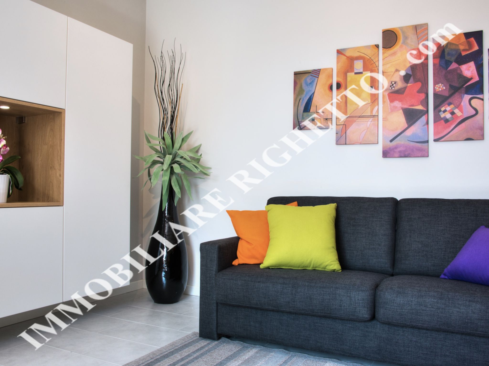 offerta immobile in vendita Ampio appartamento d'angolo con grande terrazzo.