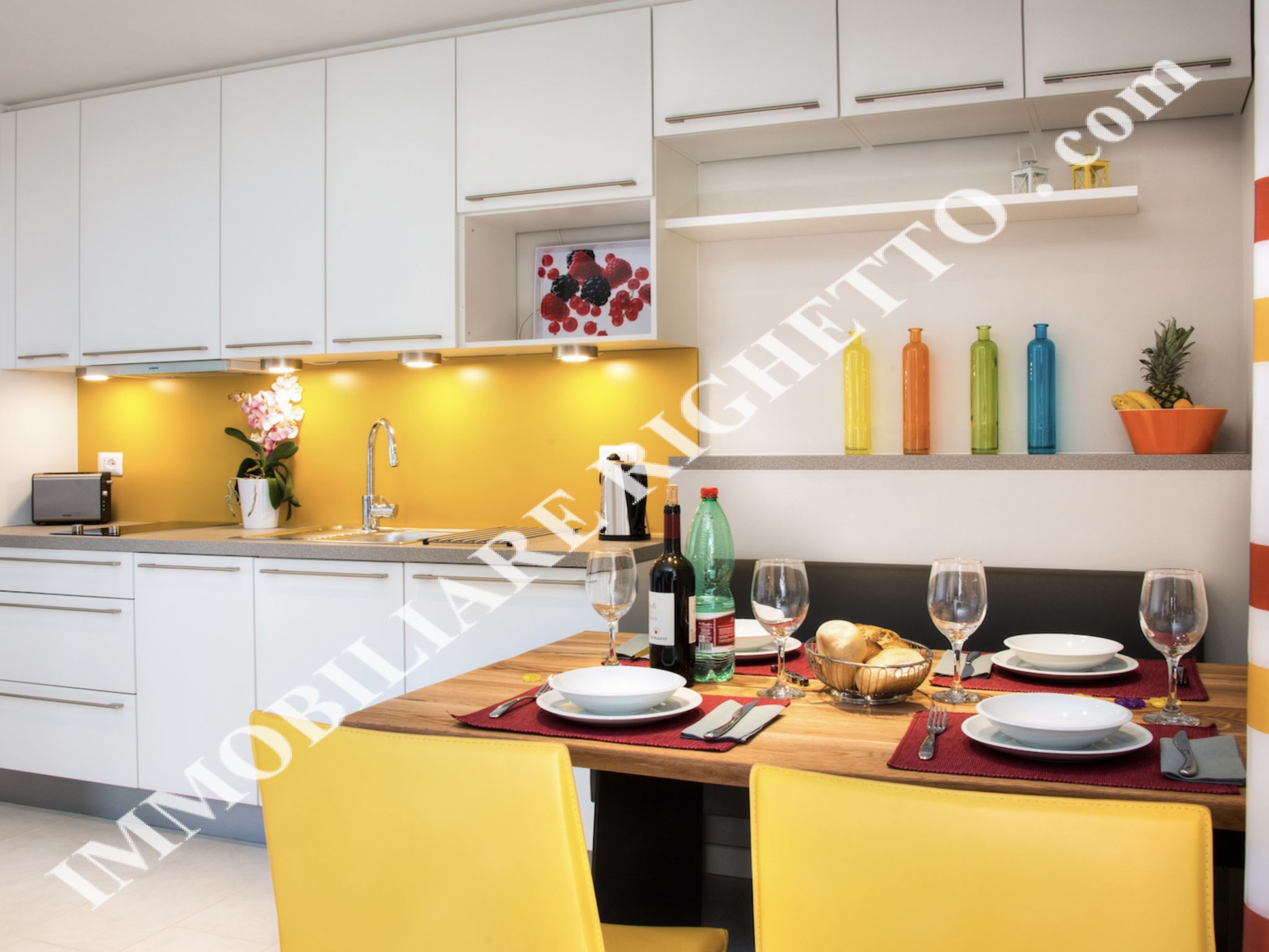 offerta immobile in vendita Ampio appartamento d'angolo con grande terrazzo.