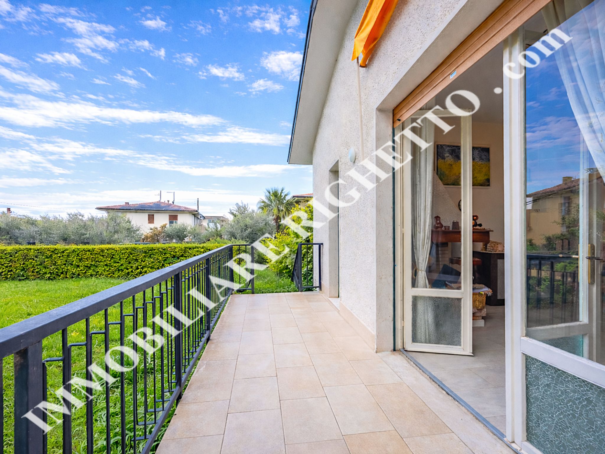 offerta immobile in vendita Spaziosa villetta singola a due passi dal Lago.