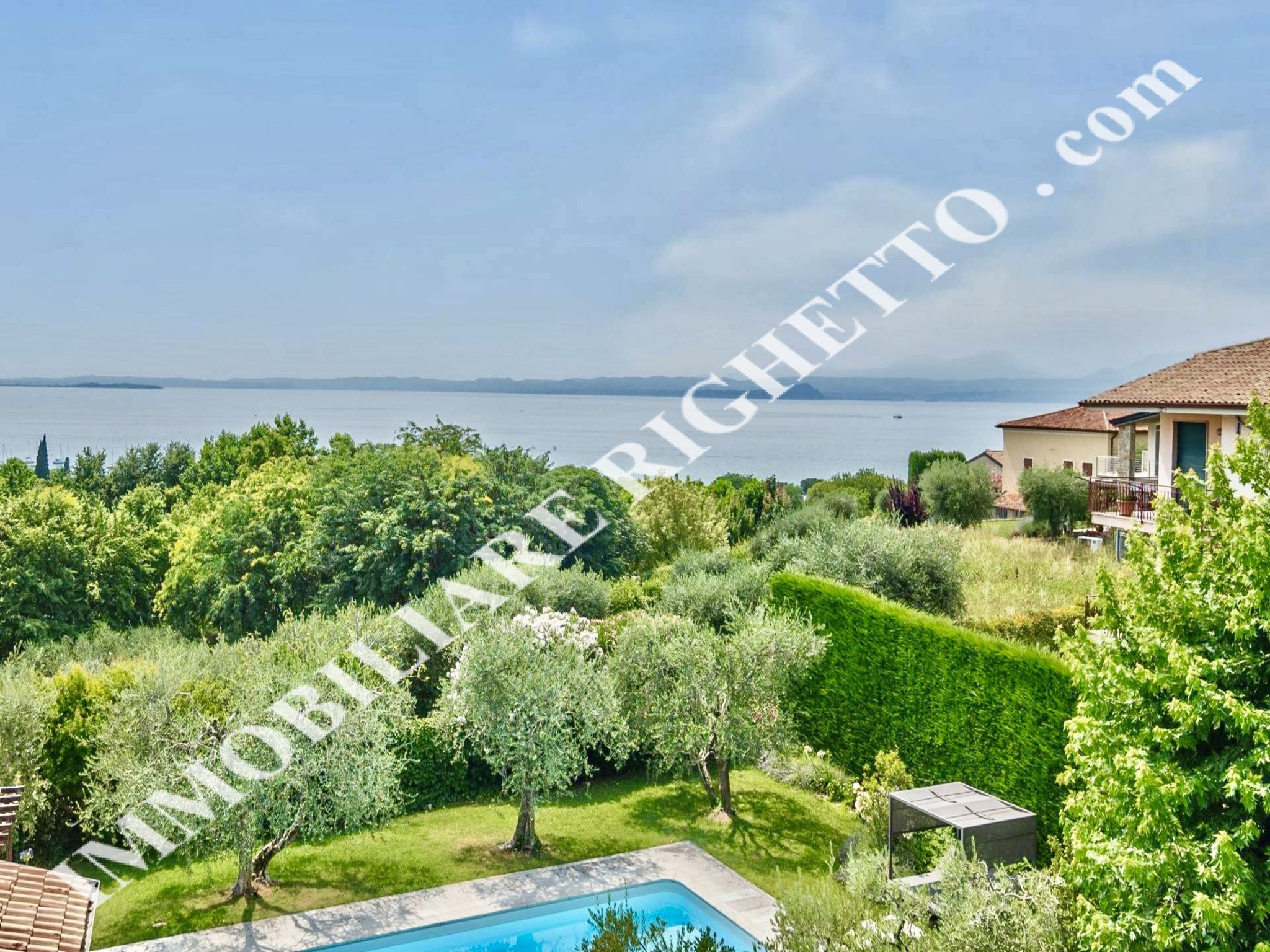 offer property for sale RESIDENCE VILLA MARTA: BRAND NEW-flats with large terraces and STUNNING LAKE VIEW