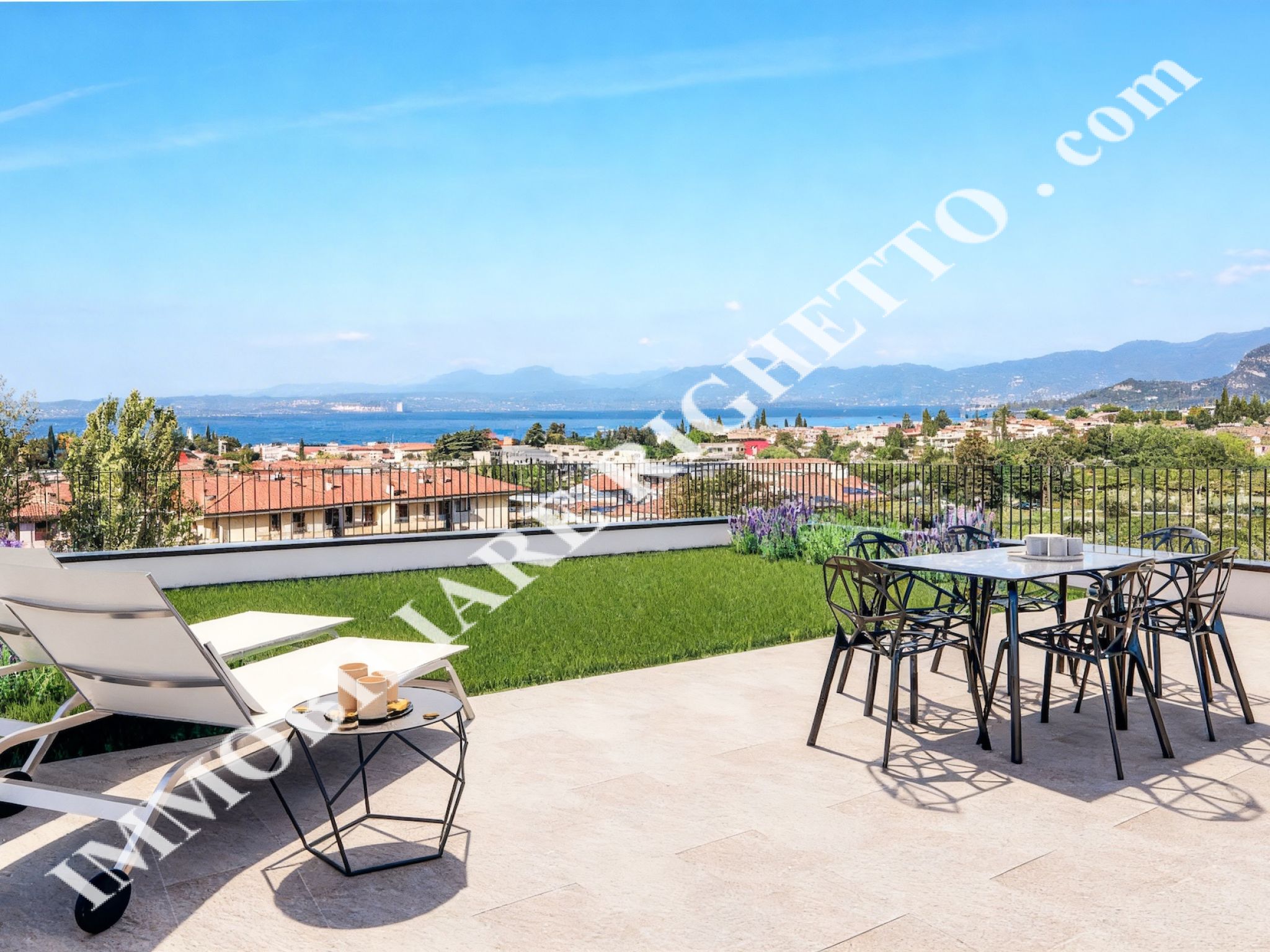 Immobilien zum Verkauf anbieten Hochwertige, moderne Villen mit Privatpool und SEEBLICK