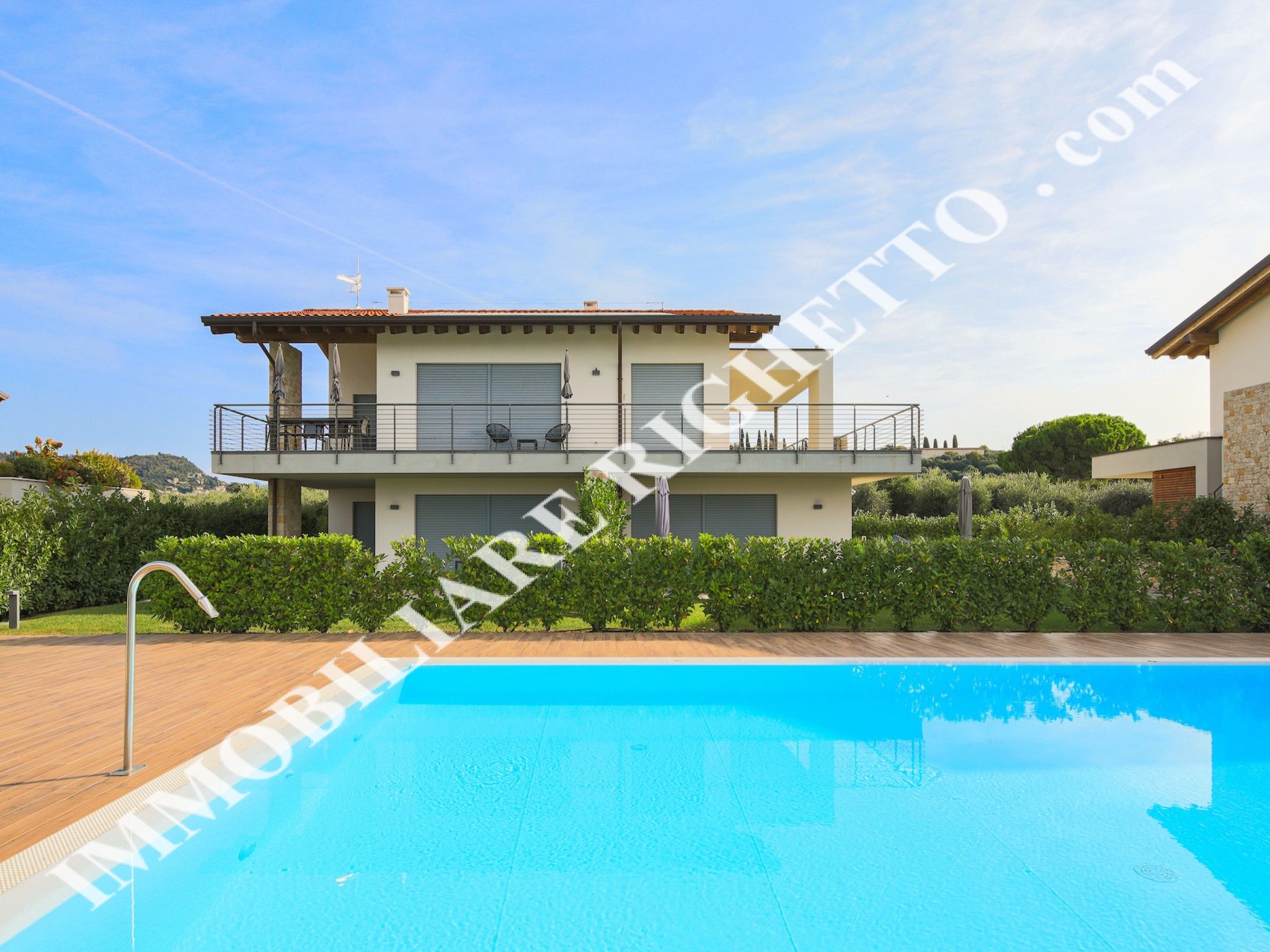 offer property for rent RESIDENZA PRAGRANDE